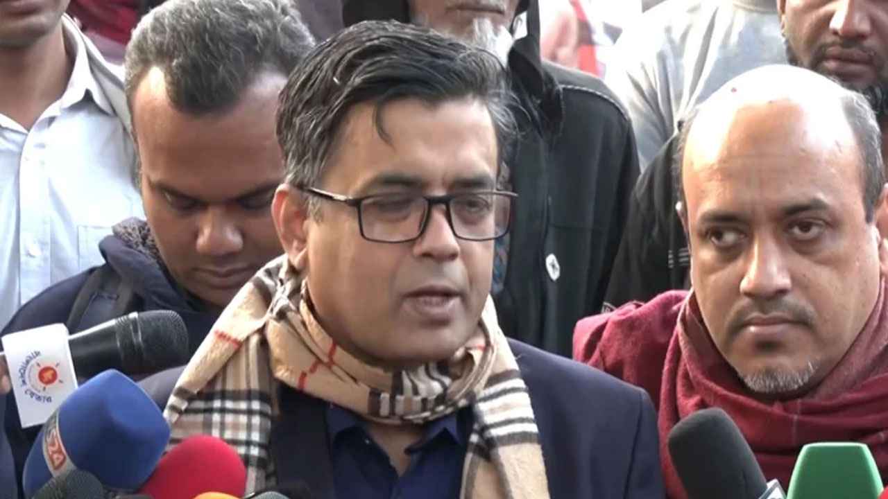 আ.লীগ পাক হানাদার বাহিনীর জুলুমের পুনরাবৃত্তি করেছে: প্রধান উপদেষ্টার প্রেস সচিব